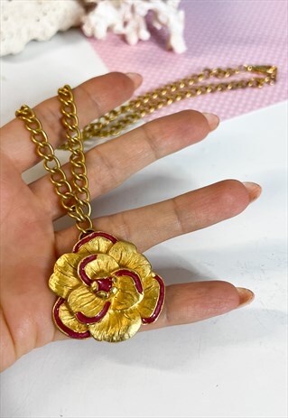 1970's Flower Pendant Statement Necklace in Gold and Red