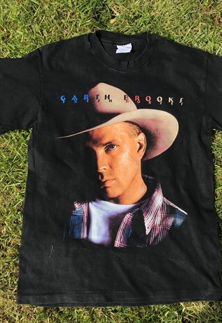 VINTAGE GARTH BROOKS CONCERT SOFT COTTON LOGO T-SHIRT
