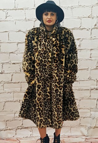 VINTAGE ANIMAL PRINT FAUX FUR COAT