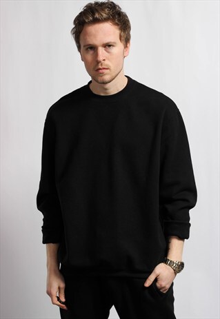 VINTAGE OVERSIZED SWEATSHIRT