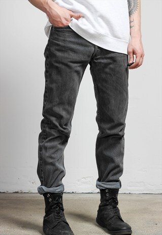 VINTAGE LEVI'S DENIM JEANS