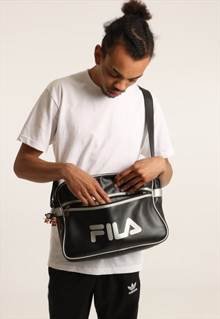 VINTAGE FILA SATCHEL