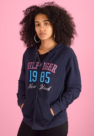 VINTAGE TOMMY HILFIGER SPELL OUT HOODIE