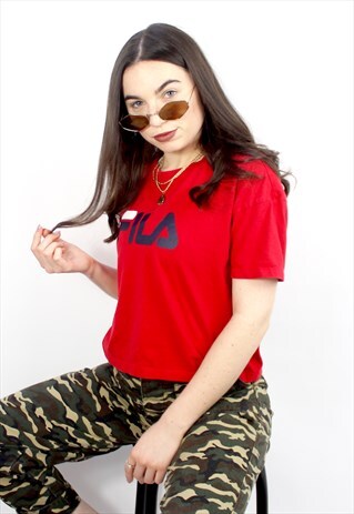 90'S RETRO RED SPELL-OUT CROP TOP
