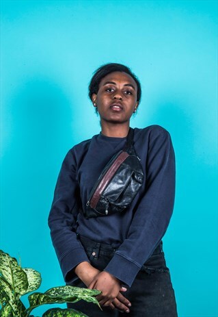 VINTAGE 1990S BUMBAG IN BLACK LEATHER