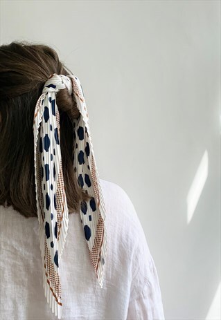 NAVY BLUE, WHITE & NUDE PLEATED HAIR TIE