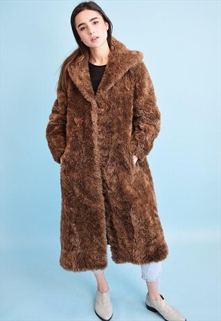 VINTAGE 70'S RETRO OVERSIZED FAUX FUR LONG COAT WITH A HOOD