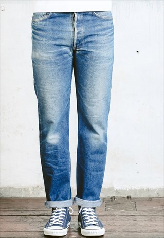 VINTAGE LEVIS 501 JEANS
