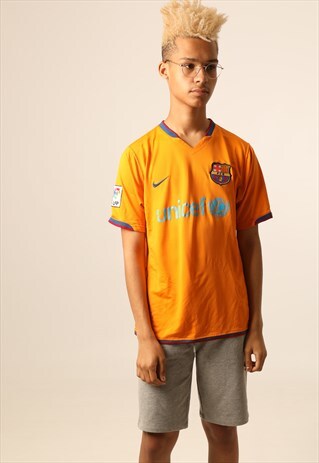 VINTAGE NIKE BARCALONA FOOTBALL TOP