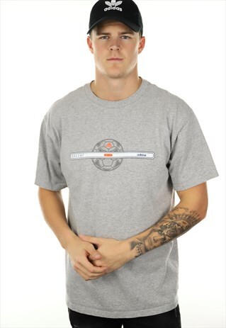 VINTAGE 90S ADIDAS SOCCER GRAPHIC T SHIRT TEE