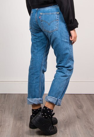 VINTAGE 90'S BLUE DENIM LEVI'S JEANS