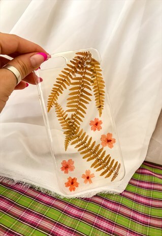 REAL FLOWER PHONE CASE FOR THE IPHONE 7/8 PLUS