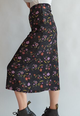 VINTAGE 80S CHIC VELVET MAXI SKIRT WITH FLOWER PATTERN