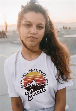 GREAT OUTDOORS GRAPHIC T-SHIRT
