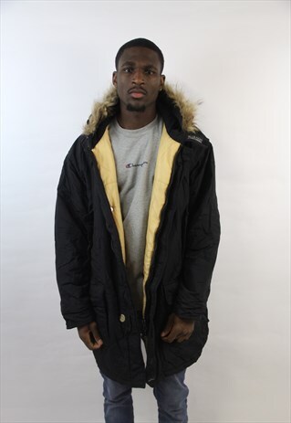 VINTAGE WOOLRICH BLACK PADDED JACKET