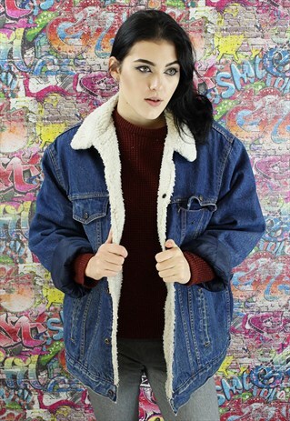 VINTAGE 80S DARK BLUE SHERPA LINED DENIM JACKET. UNISEX.