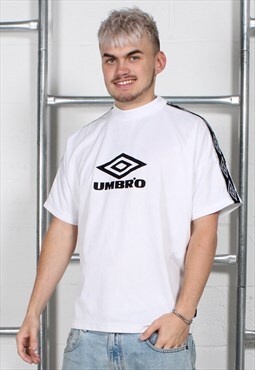 Vintage Umbro Basic Sports TShirt in White w Big Logo Medium