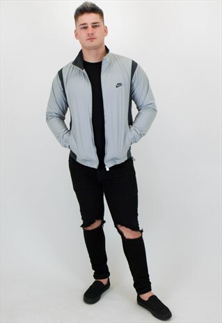 VINTAGE NIKE JACKET