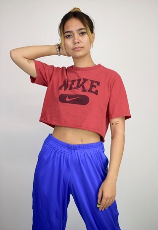 VINTAGE 90'S NIKE LOGO CROP T-SHIRT