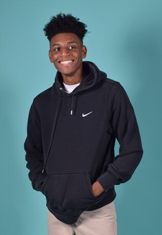 VINTAGE NIKE BLACK HOODIE