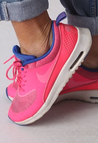 NIKE AIR MAX THEA TRAINERS 2014 UK 7.5. US 10 (AAAC)