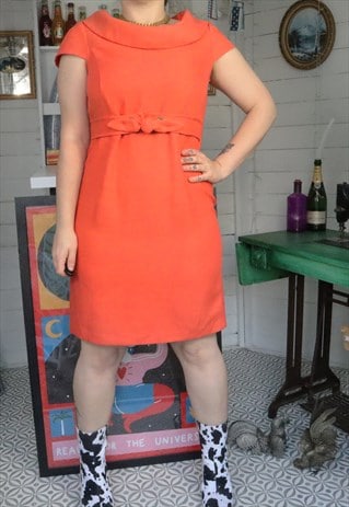 VINTAGE 60S BRIGHT ORANGE MONOCHROME COWL MINI SHIFT DRESS