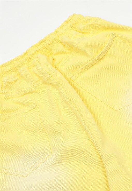 garment image