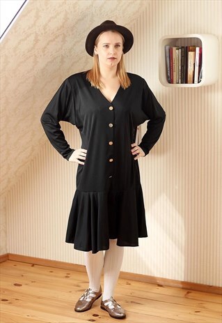 BLACK LOW WAIST SHOULDER PADDED DRESS