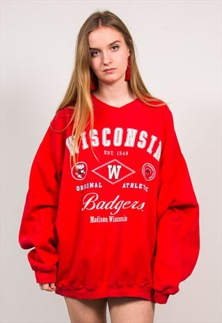 WISCONSIN BADGERS FOOTBALL USA COLLEGE SWEATSHIRT