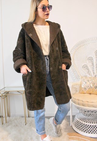 VINTAGE COAT FAUX FUR