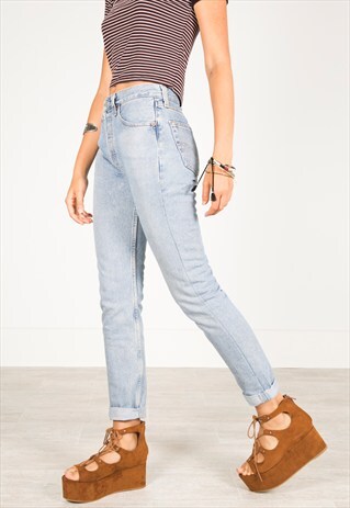 VINTAGE 80S LEVI'S 501 SLIM FIT /AVELINASREWORKS / 405