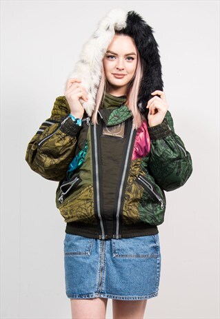 VINTAGE 90'S GREEN PATTERN FAUX FUR HOODED SKI COAT