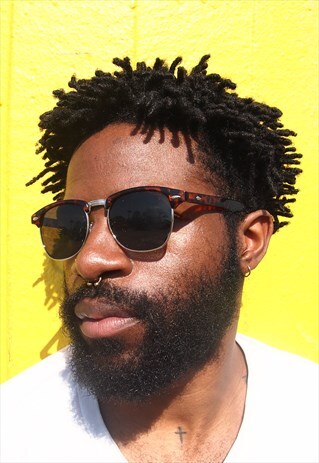 BLACK LENS TORTOISE FRAME SUNGLASSES