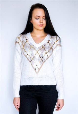 VINTAGE WHITE JUMPER