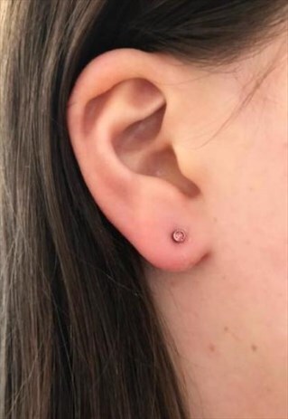 PINK STONE EAR STUD
