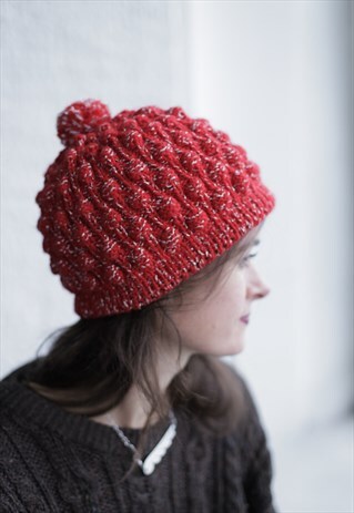 VINTAGE 70'S RED/SILVER POM POM HAT
