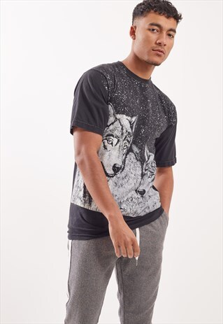 VINTAGE WOLVES GRAPHIC PRINT T-SHIRT