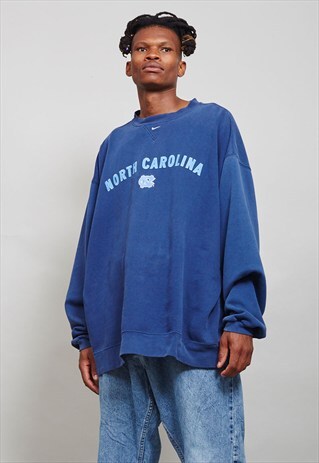 VINTAGE BLUE 90'S NORTH CAROLINA NIKE SWEATER