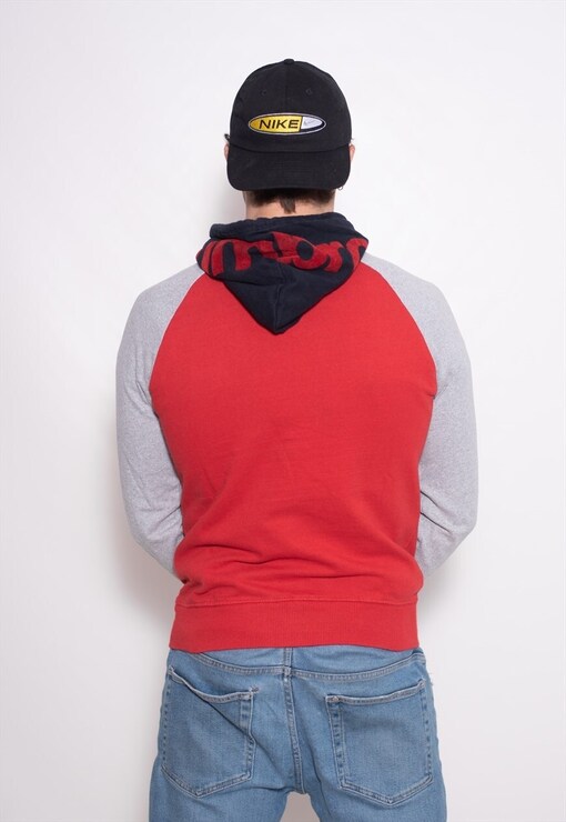 garment image