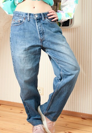 BLUE VINTAGE WIDE LEVIS JEANS
