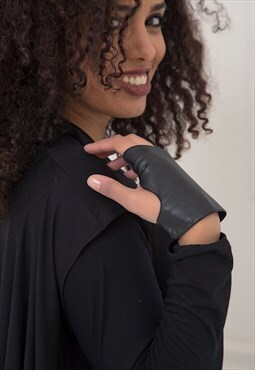 Short fingerless leather gloves, set of 2 