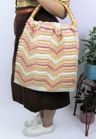 VINTAGE 1970S KNITTED BAG WITH WICKER HANDLES