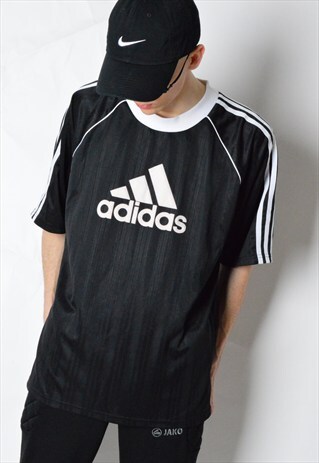 VINTAGE 90S BLACK ADIDAS SPORTS T-SHIRT