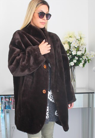 VINTAGE FAUX FUR COAT