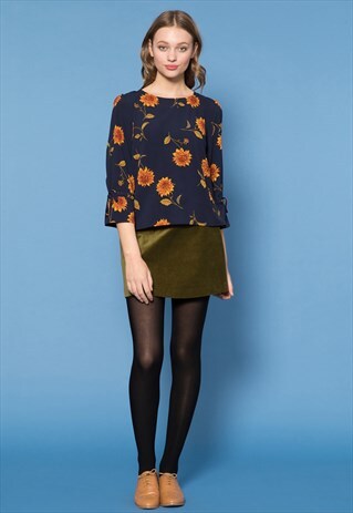 NAVY FLUTED CUFFS FLORAL PRINT TOP