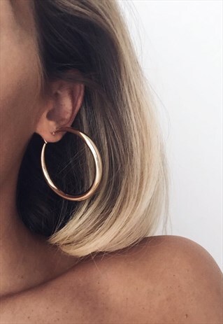 THICK CRESCENT HOOP EARRINGS- GOLD