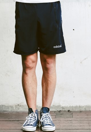 VINTAGE ADIDAS SPORTS SHORTS