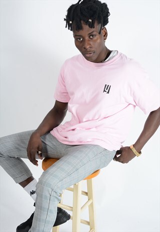 YIFY UNISEX T-SHIRT IN PINK WITH REPEAT LOGO