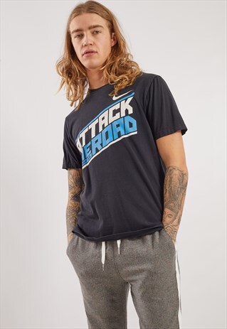 VINTAGE NIKE T-SHIRT