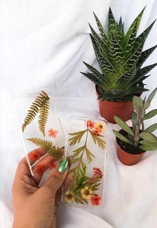 IPHONE 7 AND IPHONE 8 PRESSED FLOWER CASES/ COVERS